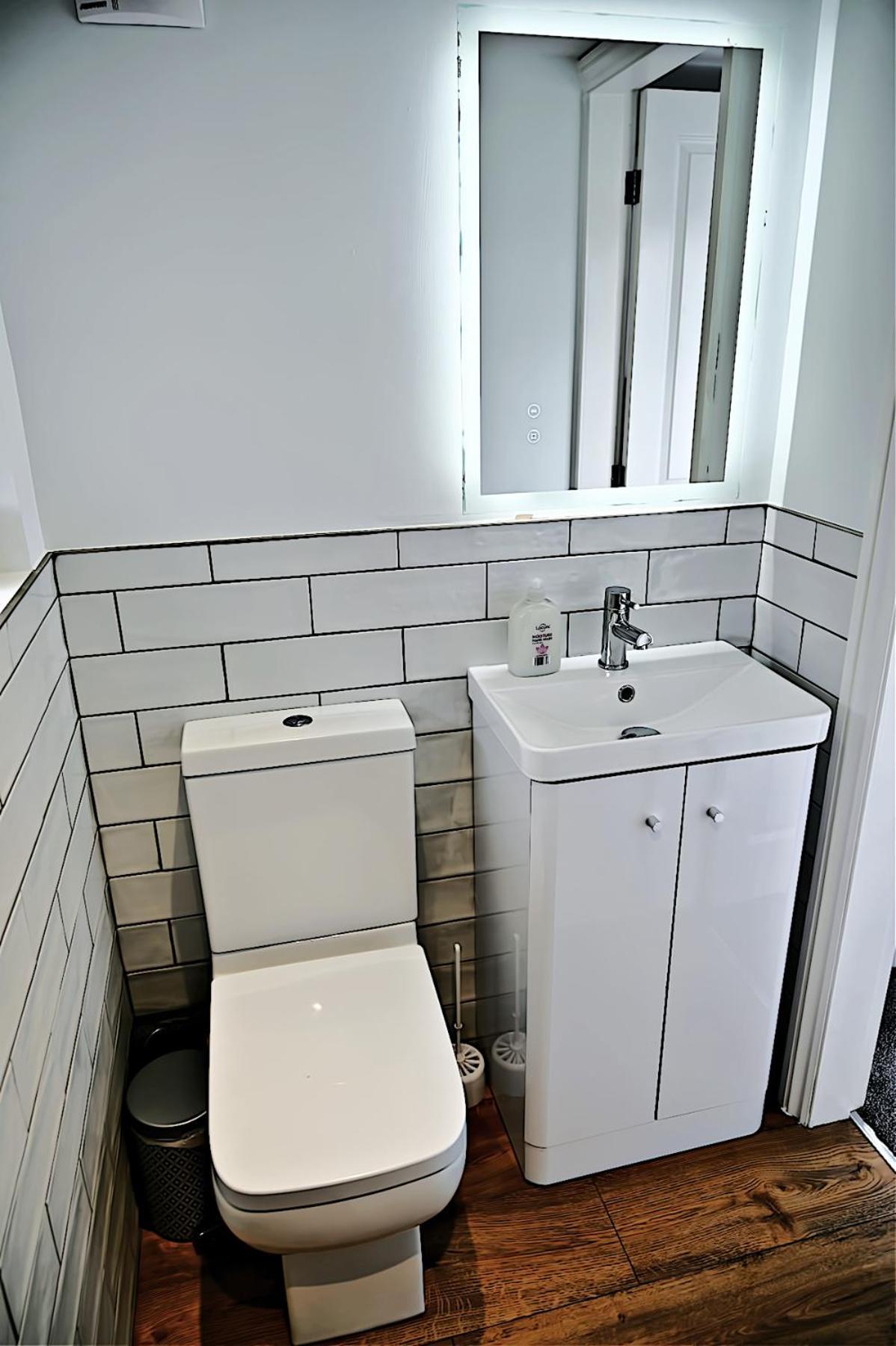 Porthmadog, Sleeps 11, 5 Bedrooms, 5 Bathrooms, Mountain Views Exterior photo
